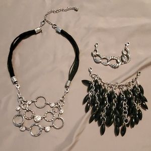 SALE!!! Beautiful 3 piece necklace